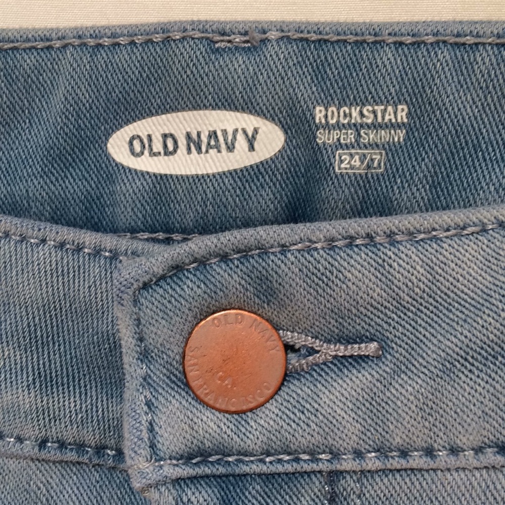 Old Navy sz 4 Cut off shorts (709) - Picture 4 of 5